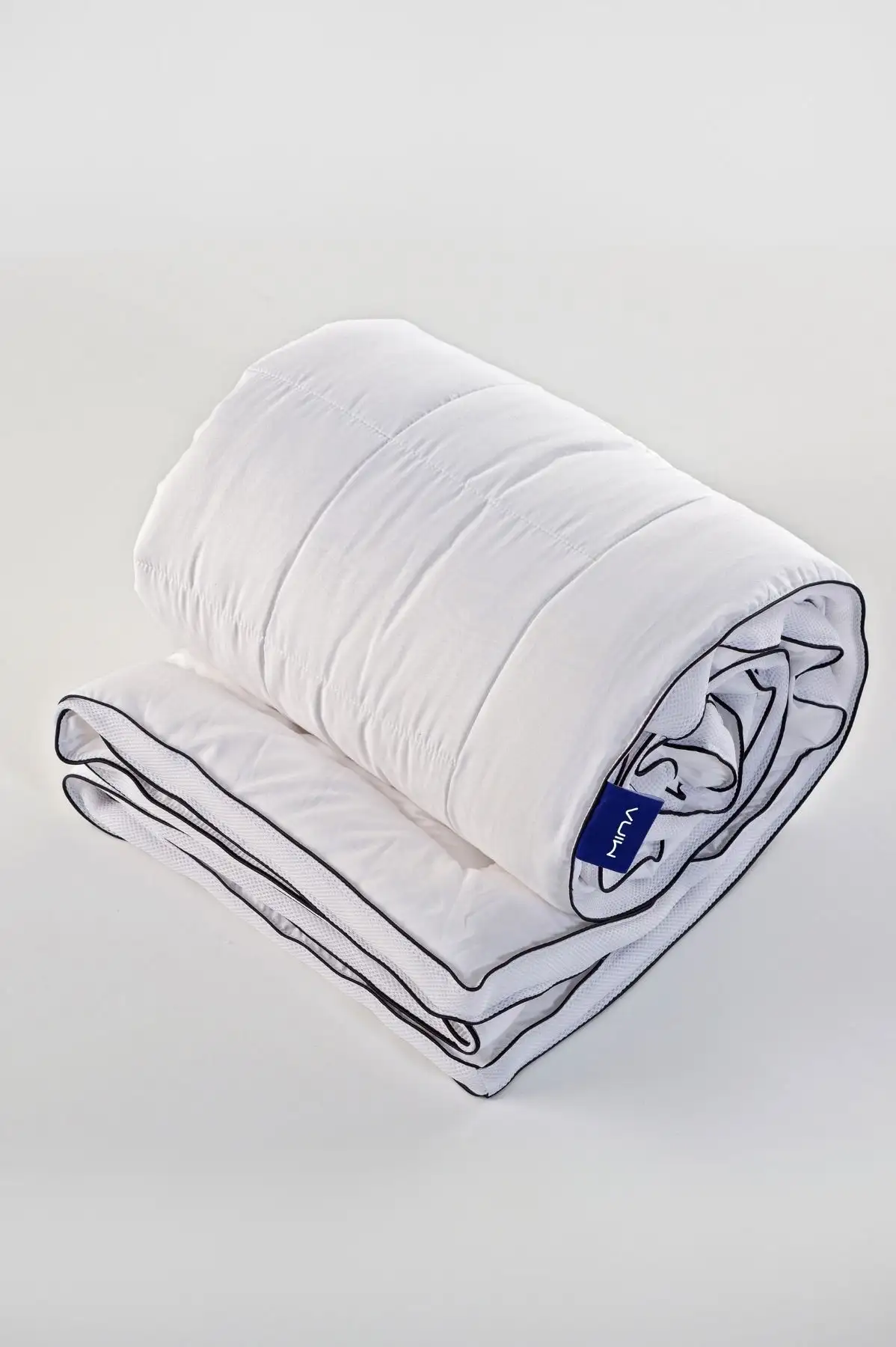 Mina Yorgan - Mina (1)